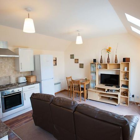 Glenernan Self Catering Cottages บัลลาเทอร์ ภายนอก รูปภาพ